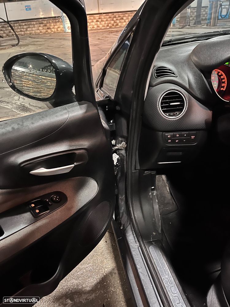 Fiat Punto Evo 1.3 M-Jet Dynamic Style - 12