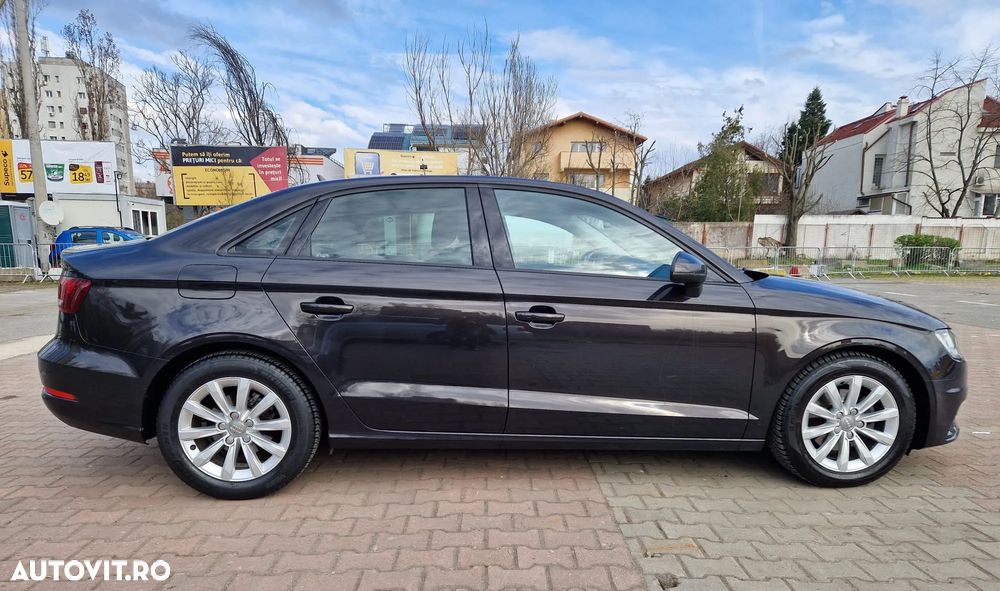 Audi A3 1.6 TDI ack design - 4
