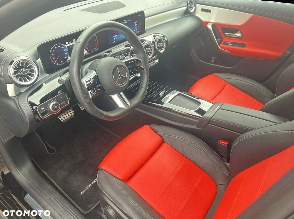 Mercedes-Benz CLA 220 d 4-Matic AMG Line 8G-DCT - 8