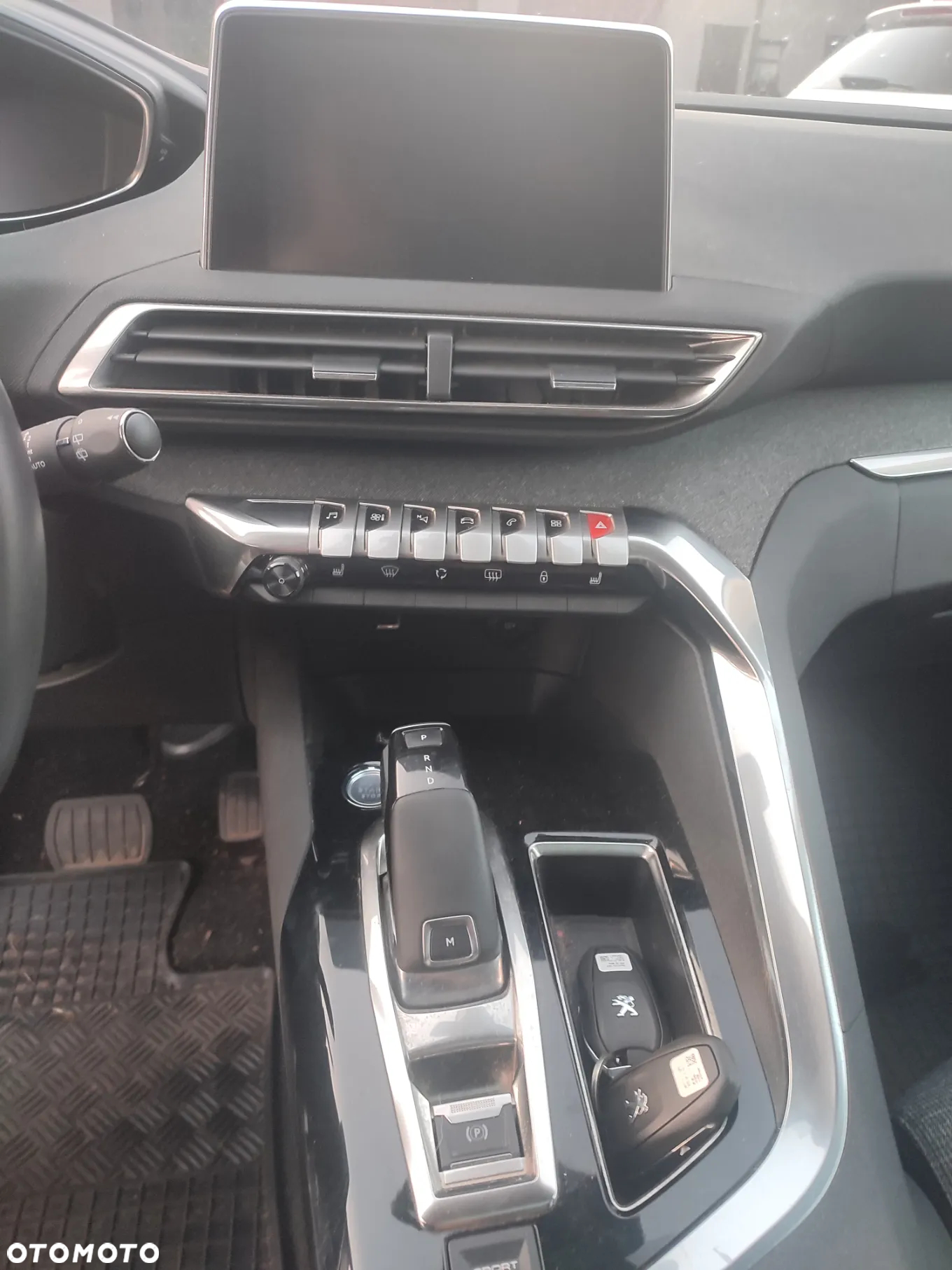 Peugeot 3008 PureTech 130 Stop & Start GPF EAT8 Allure - 7