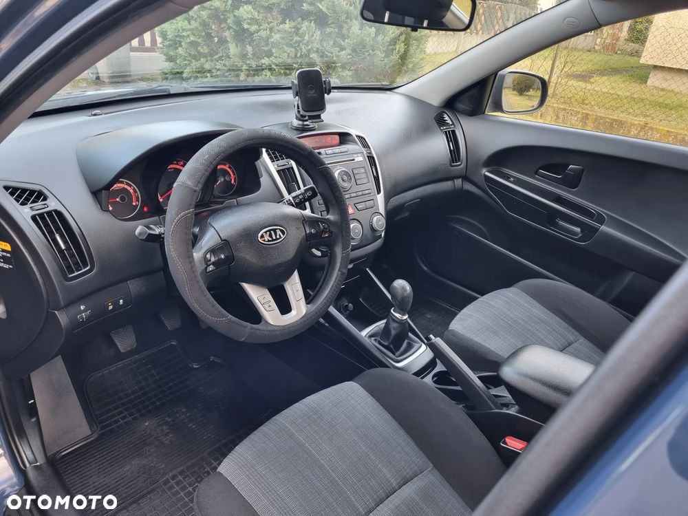 Kia Ceed 1.4 CVVT ISG Vision - 6