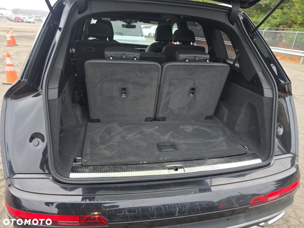 Audi Q7 3.0 TFSI Quattro Tiptronic - 14