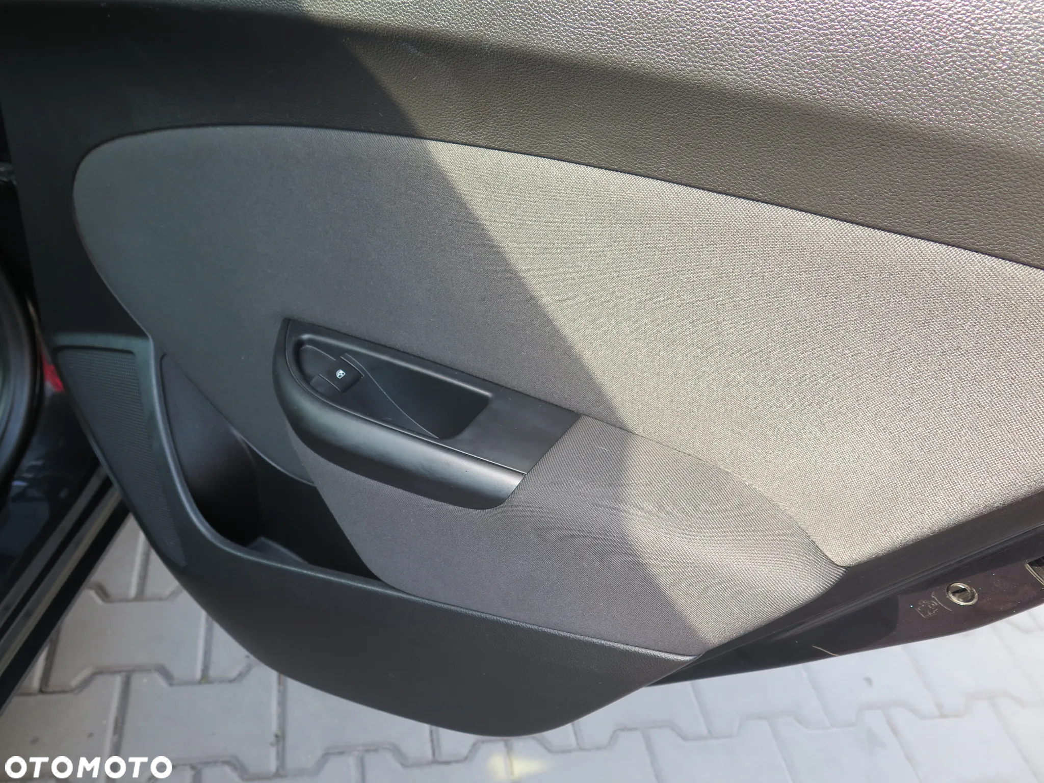 Opel Astra IV 1.4 T Energy EU6 - 21