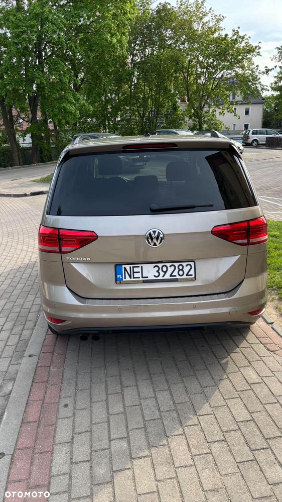 Volkswagen Touran 2.0 TDI BMT Comfortline - 3