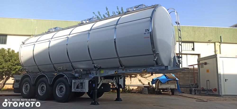 Grapar 26.000 / 3 / Nowa Naczepa Cysterna / Mleko / 5780 kg - 2