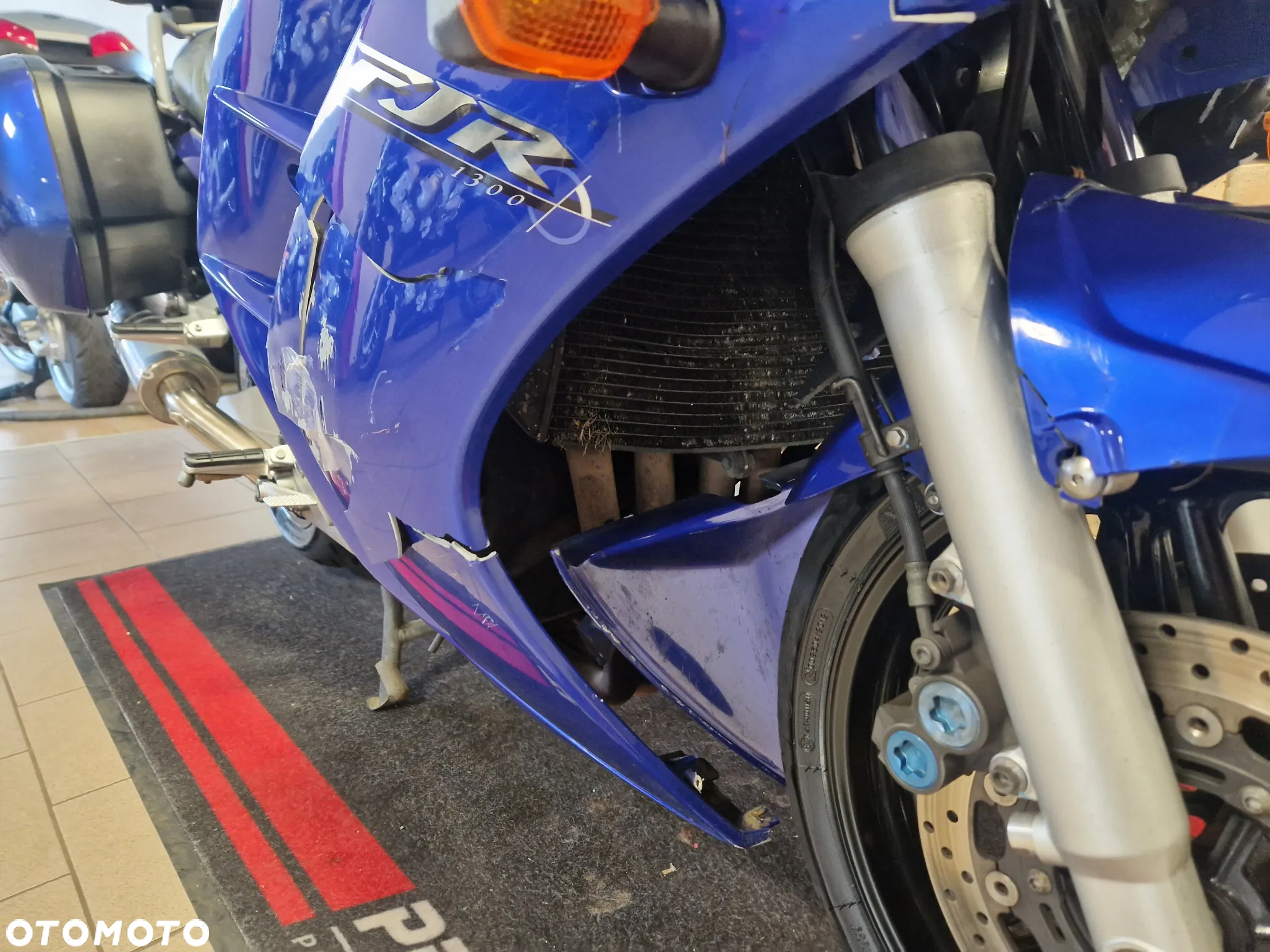 Yamaha FJR - 19