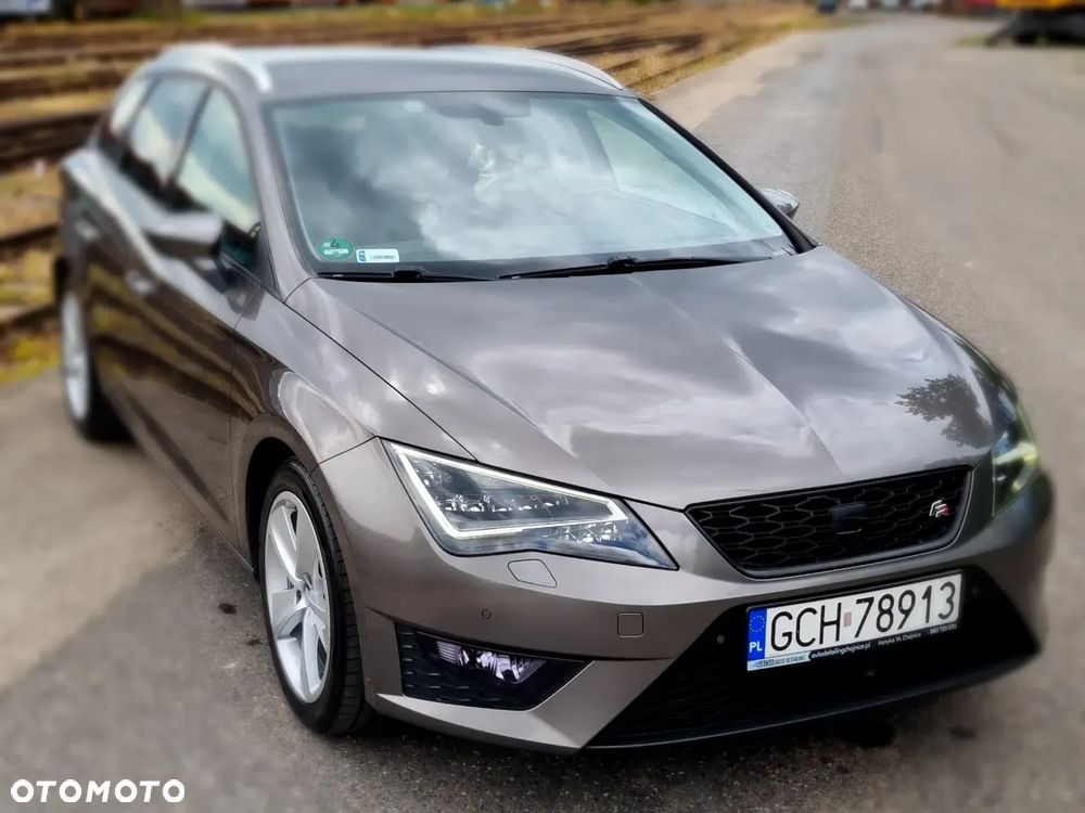 Seat Leon 2.0 TDI DPF Start&Stop DSG FR - 22