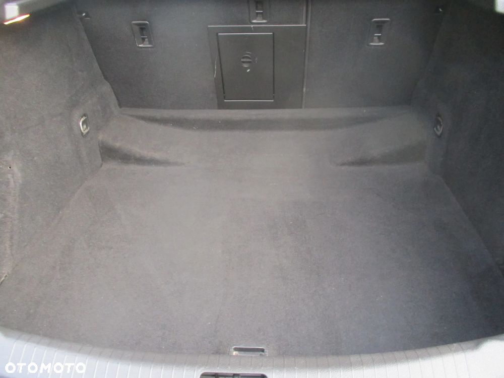 Opel Insignia 2.0 CDTI Cosmo - 27