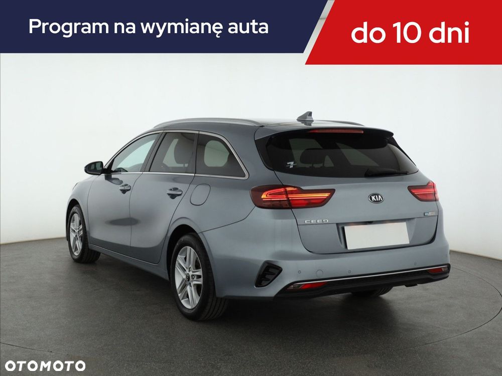 Kia Ceed - 6