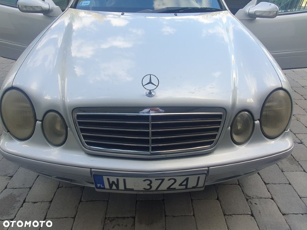 Mercedes-Benz CLK - 30