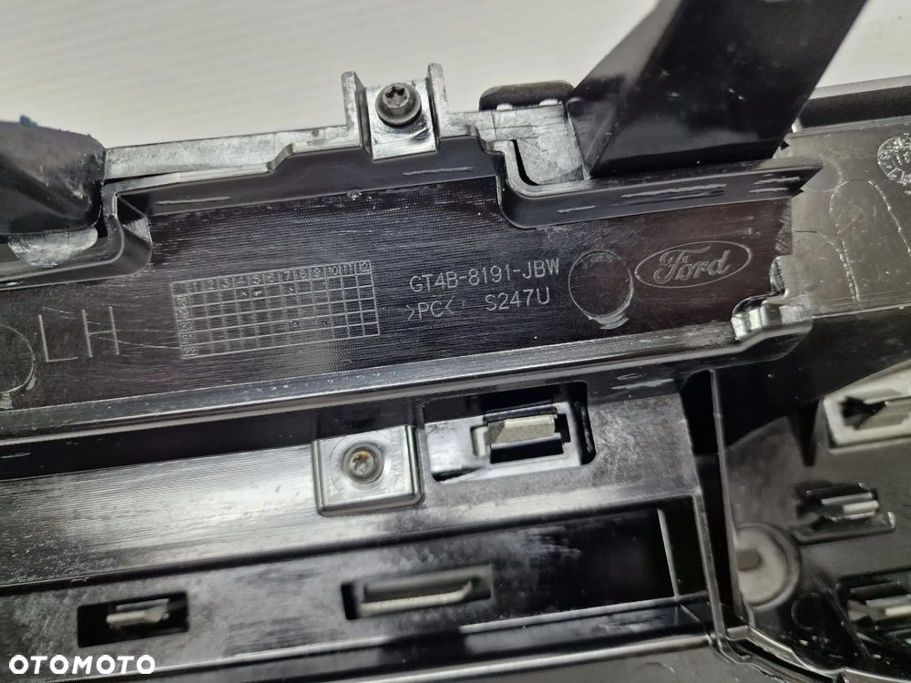 FORD EDGE II MK2 15- ATRAPA / GRILL PRZEDNI PRZÓD CZARNY NOWY ORYGINALNY ( OPCJA BEZ KAMERY ) , NR GT4B8200JBMAS / GT4B8200KB5FM6 / GT4B8200MF5FM6 / GT4Z8200KB / GT4Z8200 / GT4B8200 , NR AUKCJI GL401 - 22
