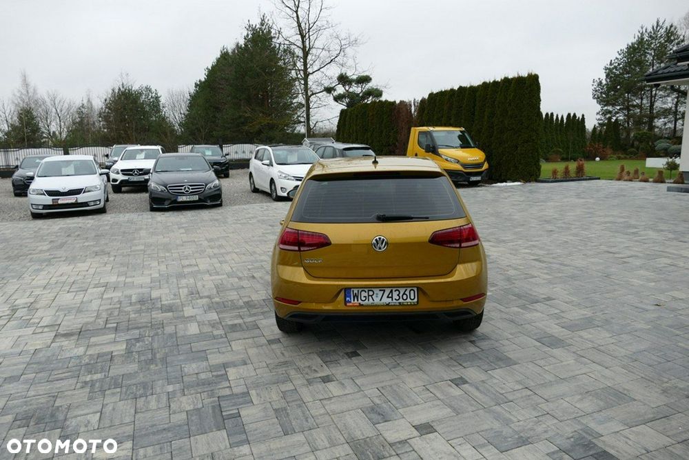 Volkswagen Golf 1.0 TSI Highline - 9