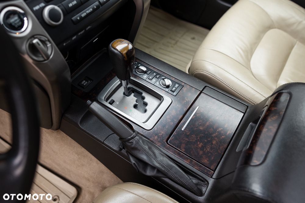Toyota Land Cruiser LC 4.5 D-4D X 7os - 24