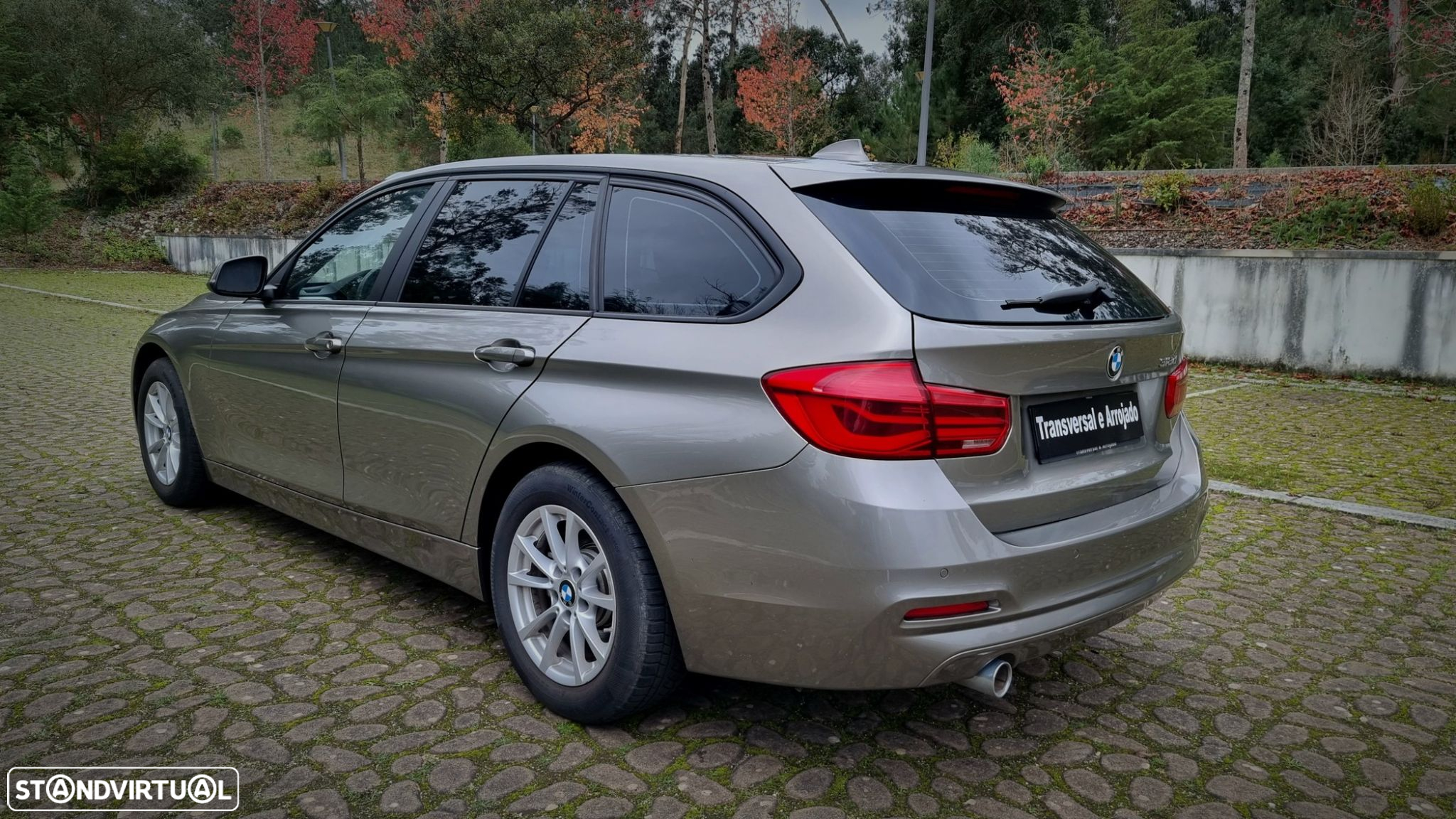 BMW 318 d Touring Advantage - 14