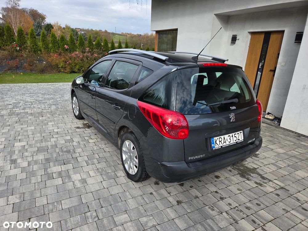 Peugeot 207 1.4 Active - 14