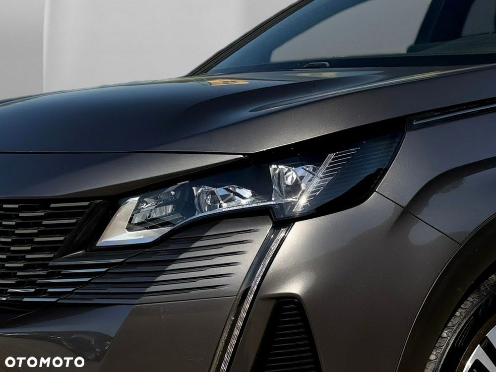 Peugeot 5008 - 8