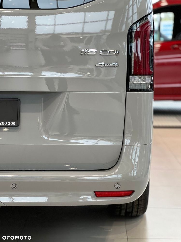 Mercedes-Benz Vito Mixto 116 CDI L2 4x4 9G-Tronic 447.703 - 7