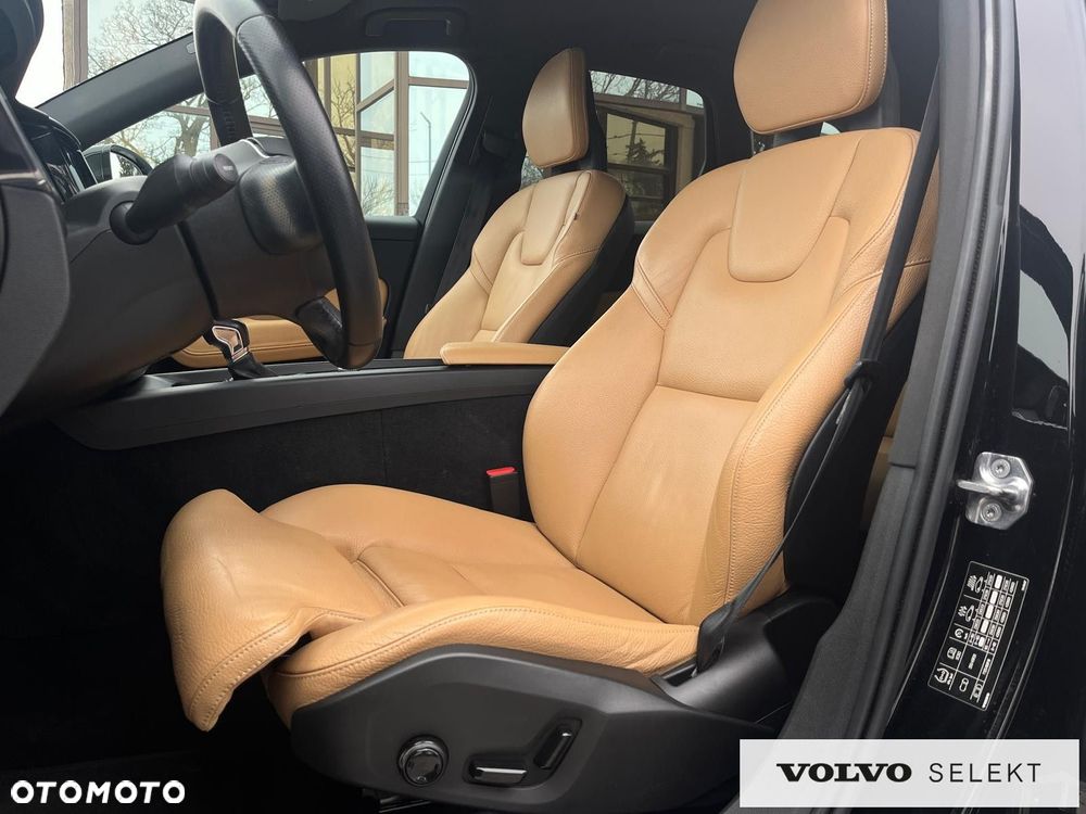 Volvo XC 60 - 16