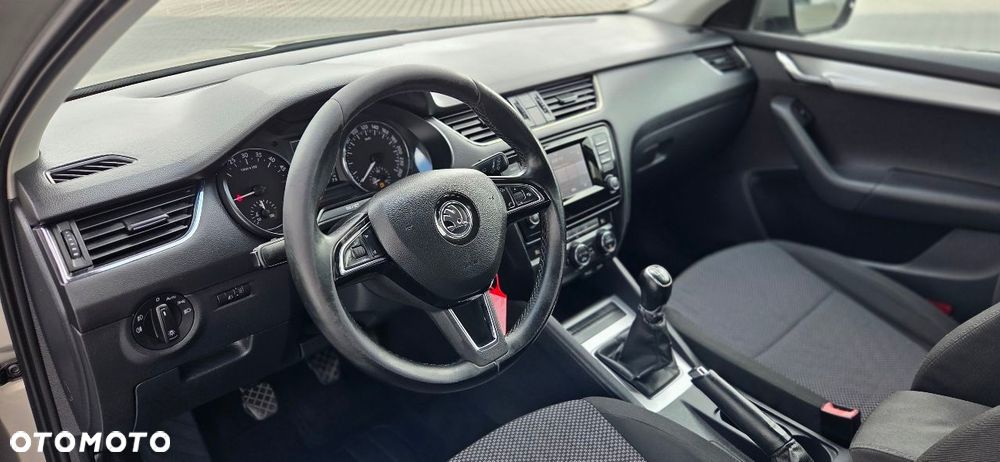 Skoda Octavia 1.6 TDI Green tec Edition - 32