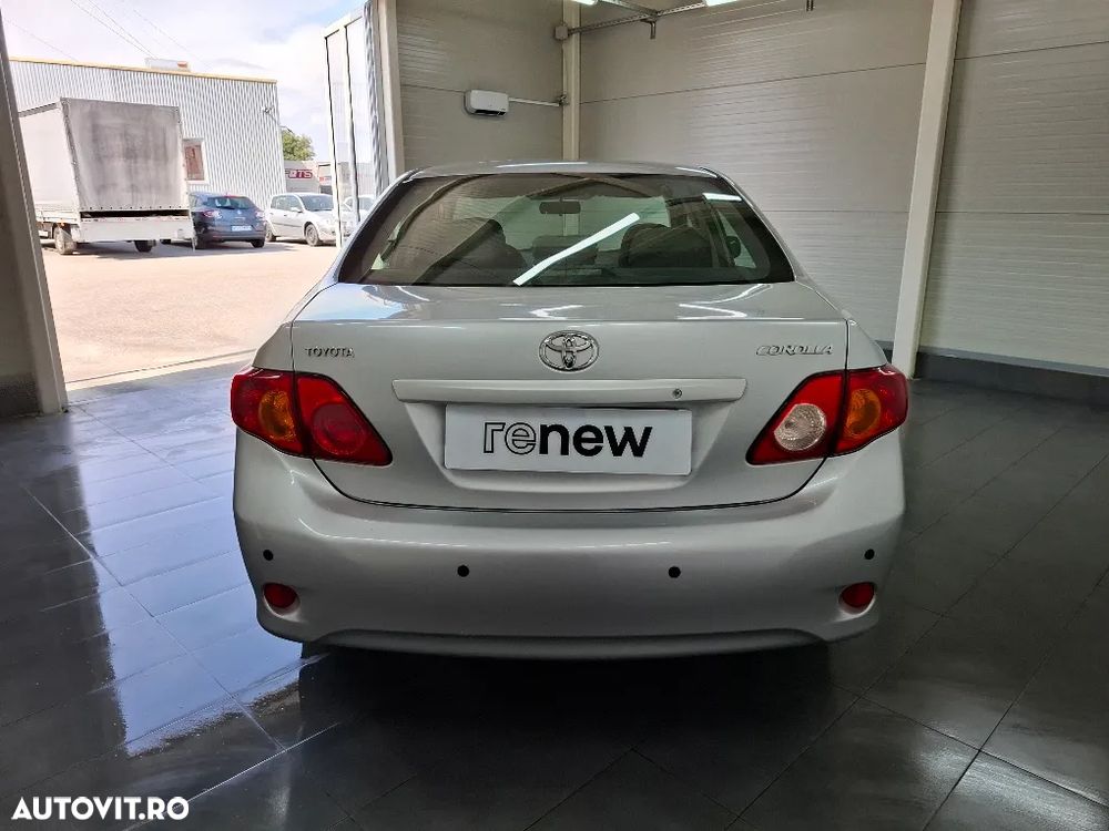 Toyota Corolla 1.4 Sdn. Luna - 7