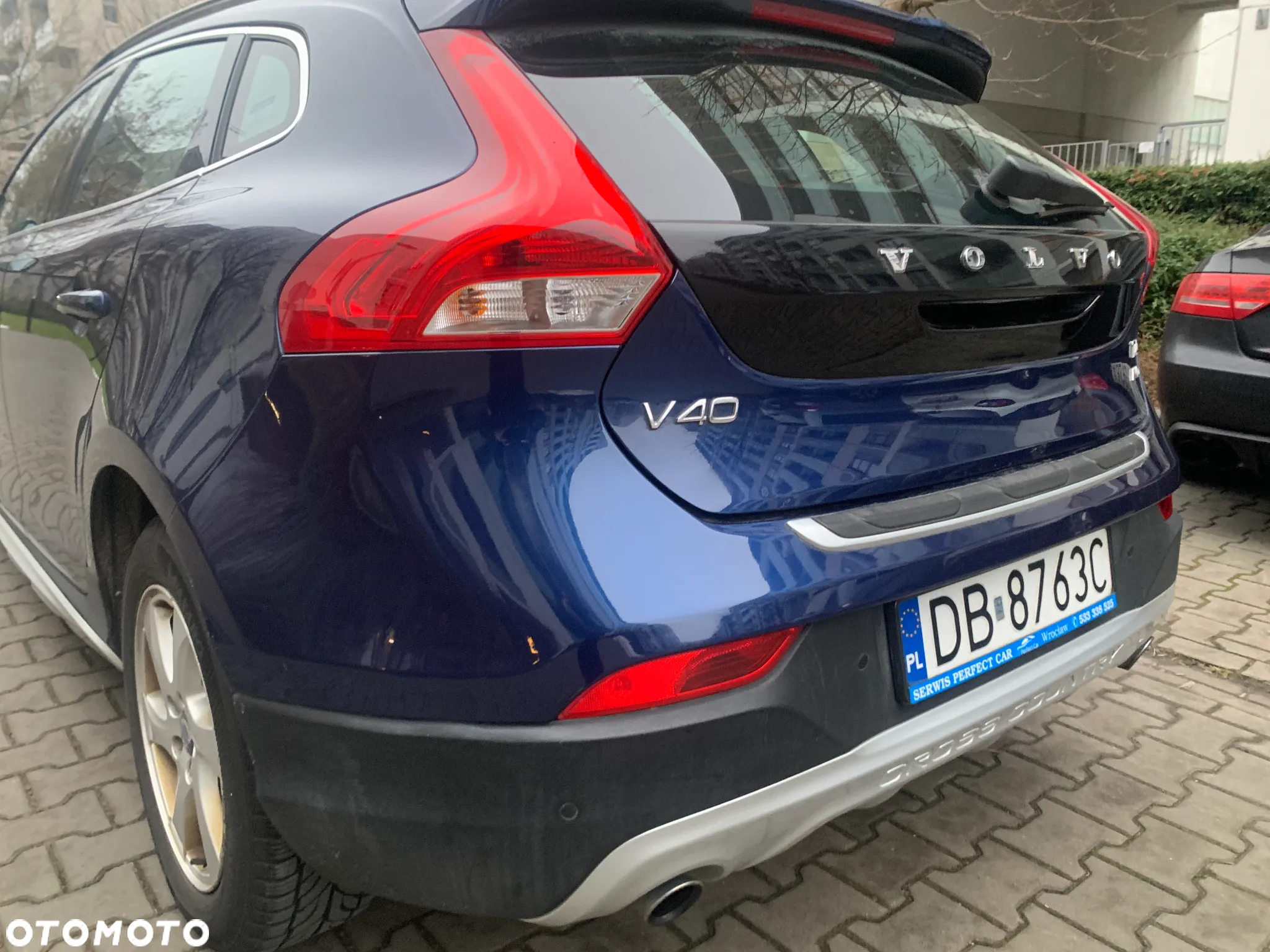 Volvo V40 Cross Country T4 AWD Ocean Race - 9