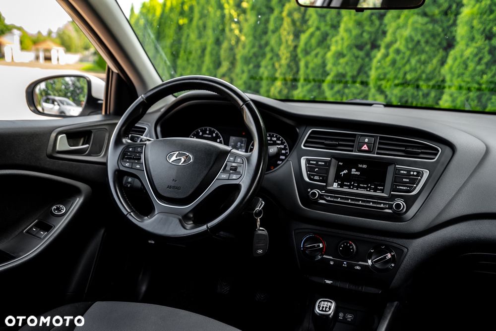 Hyundai i20 1.2 Classic Plus - 16