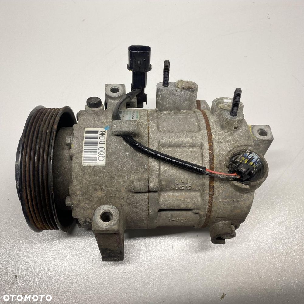 KOMPRESOR KLIMATYZACJI HYUNDAI TUCSON II 2.0 CRDI F500NFFEA02 - 2