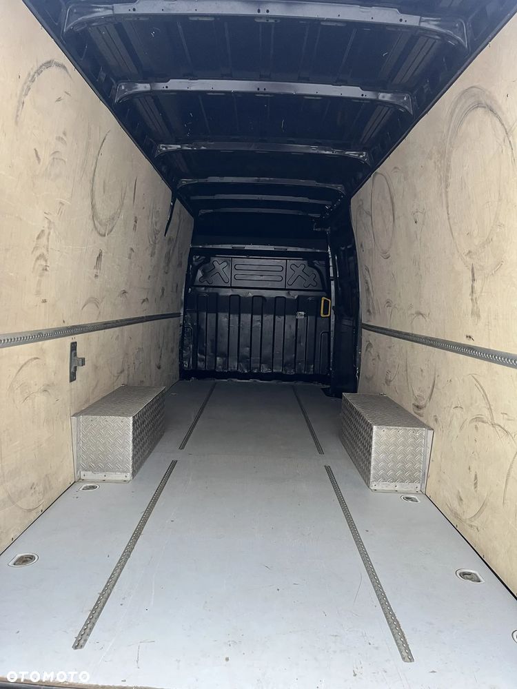 Iveco DAILY 35S18 HI MATIC - 6