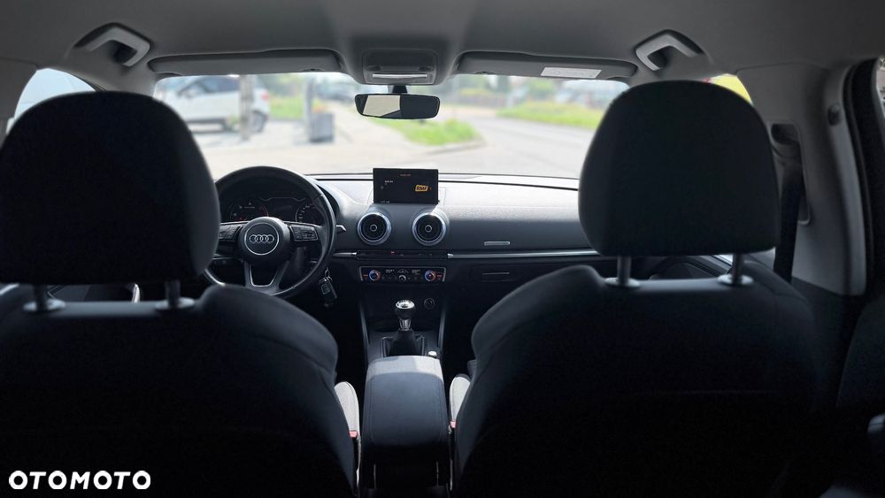 Audi A3 Sportback 1.6 TDI sport - 25