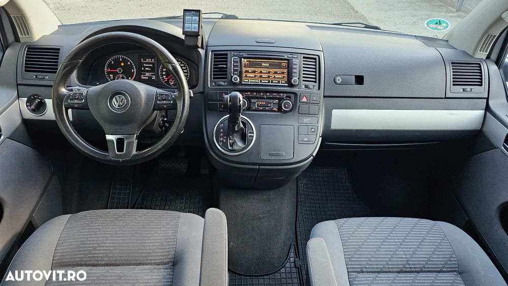 Volkswagen Multivan - 9