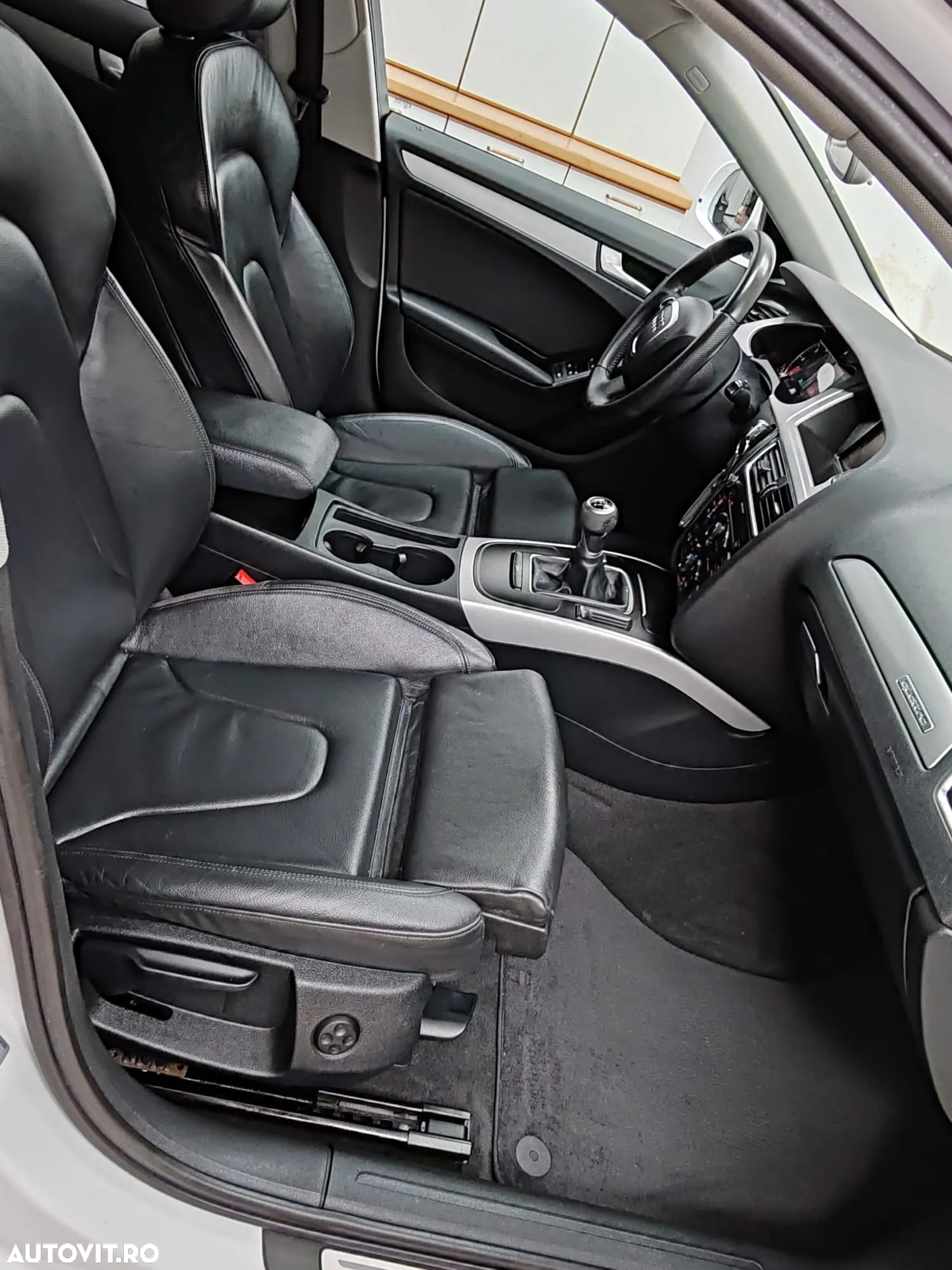 Audi A4 Allroad - 12