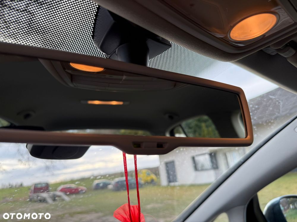 Volkswagen Golf Plus 2.0 TDI DPF Trendline - 25