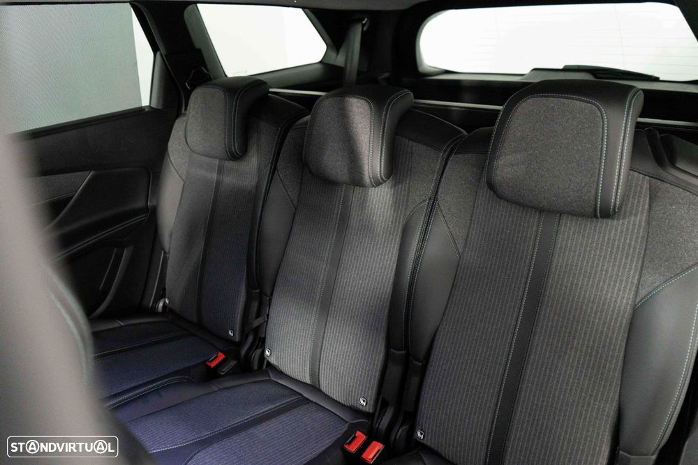 Peugeot 5008 1.2 PureTech Allure Pack EAT8 - 10