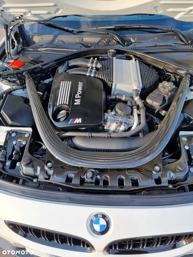 BMW M4 - 5