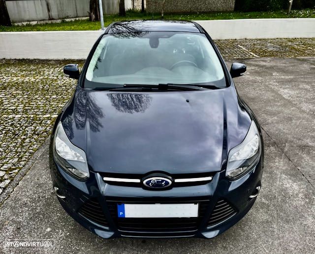 Ford Focus 1.0 EcoBoost S&S Titanium - 4