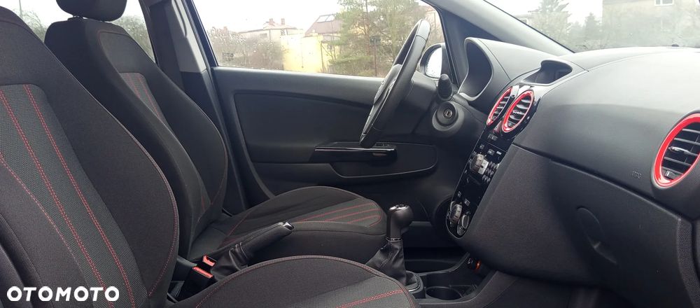 Opel Corsa 1.4 16V Sport - 15