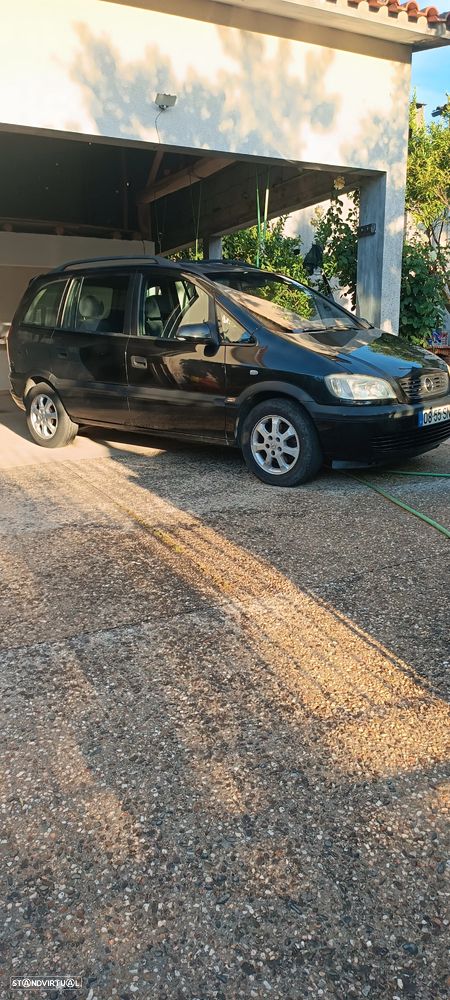Opel Zafira - 1