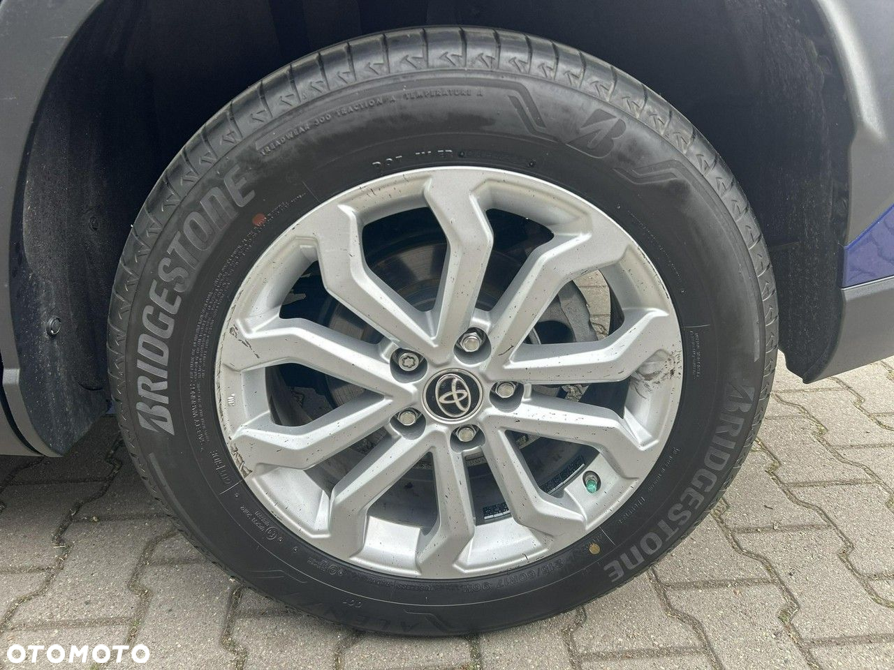 Toyota Corolla Cross - 30