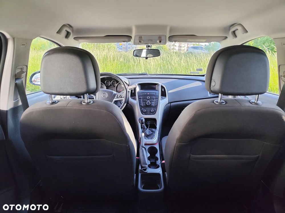 Opel Astra 1.6 Enjoy - 8