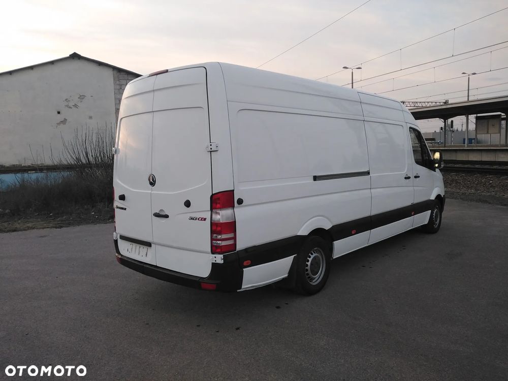 Mercedes-Benz Sprinter - 26