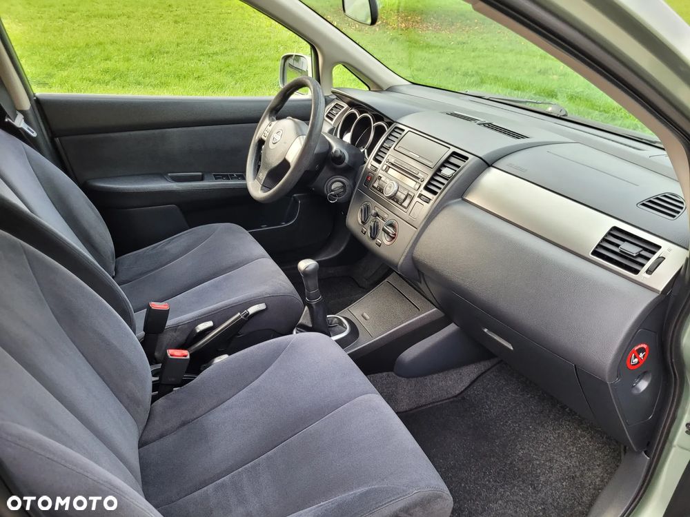 Nissan Tiida 1.6 Visia - 6