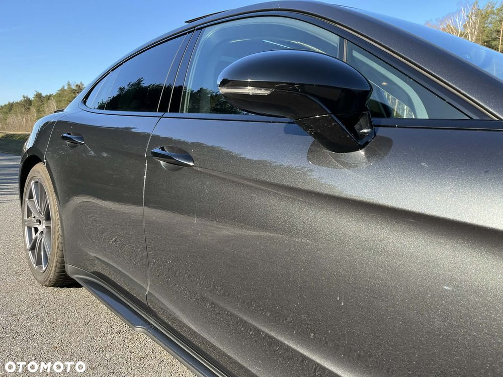 Porsche Panamera - 34