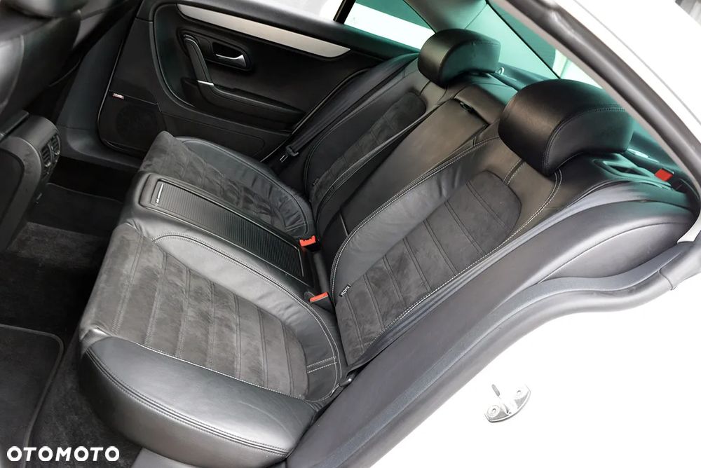 Volkswagen Passat CC 1.8 TSI Individual - 32