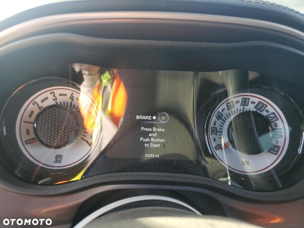 Dodge Challenger 5.7 R/T Shaker - 10