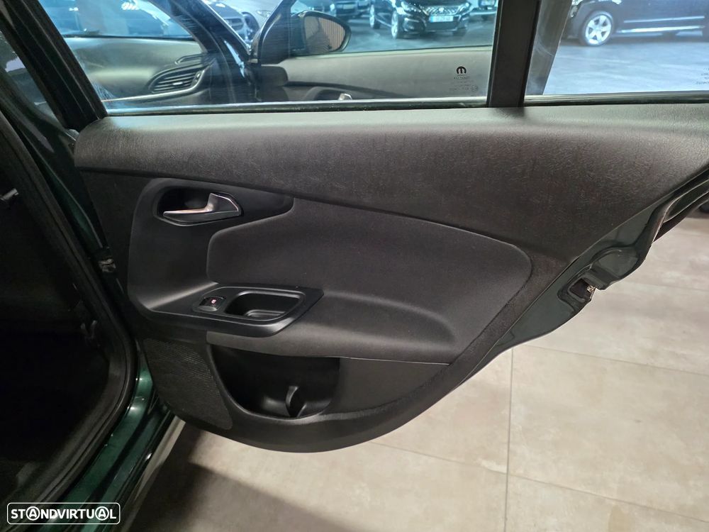 Fiat Tipo 1.3 M-Jet Lounge - 23