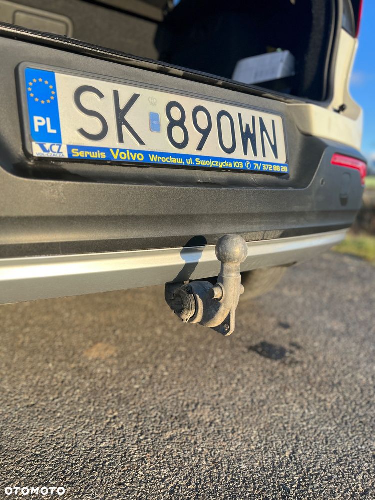 Volvo XC 40 T4 AWD Momentum Pro - 40