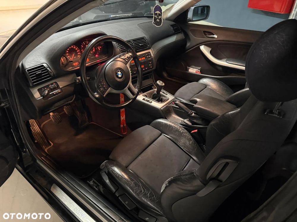 BMW Seria 3 320 CI - 11
