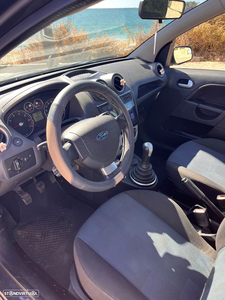 Ford Fiesta 1.25 Zetec - 7