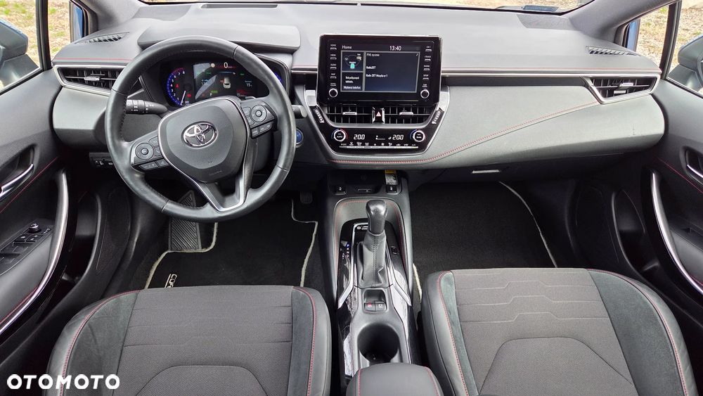 Toyota Corolla 2.0 Hybrid Executive - 14