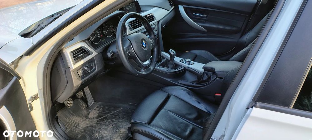 BMW Seria 3 318d - 7